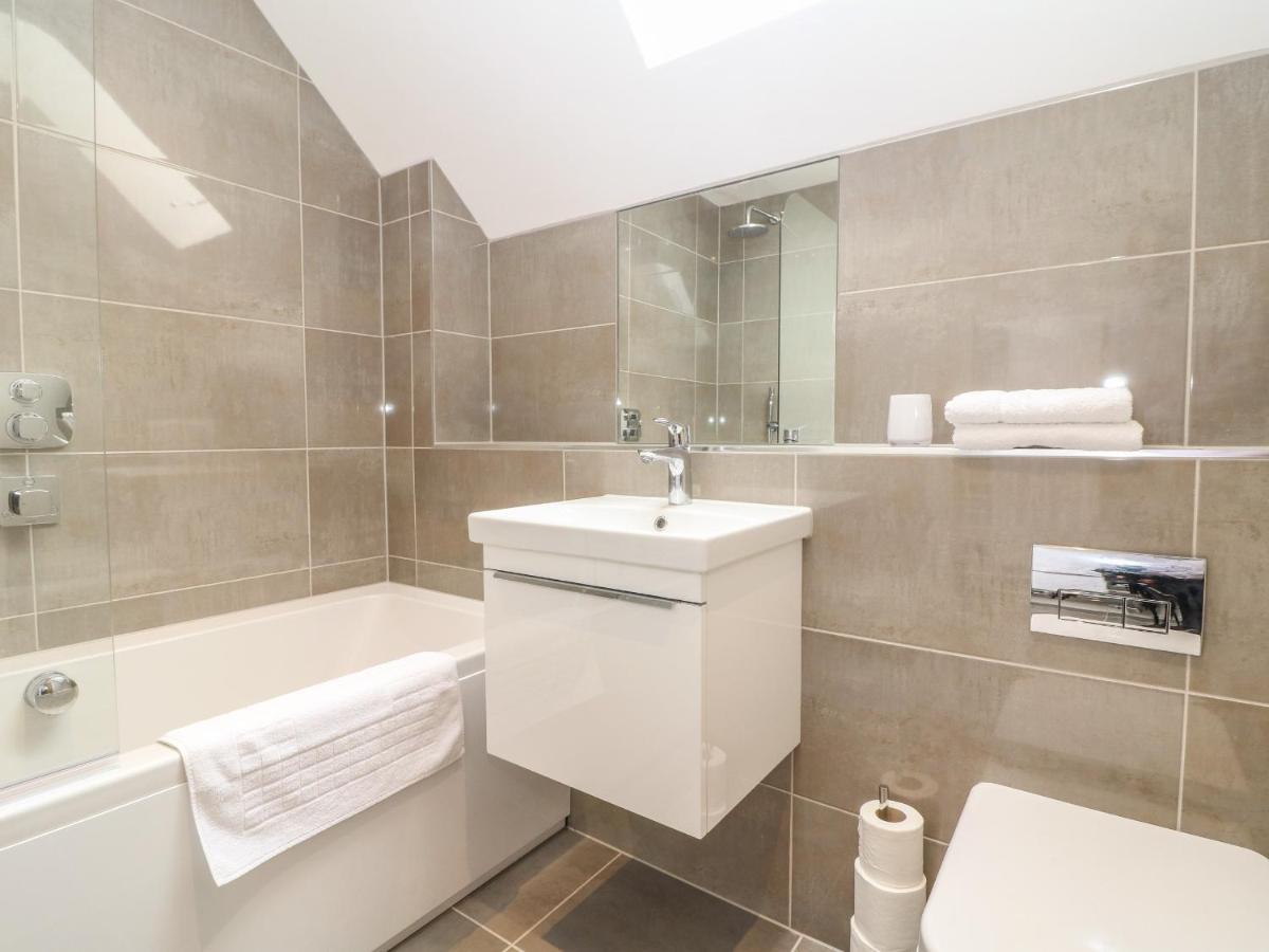 9 Windrush Heights Villa Burford Eksteriør bilde